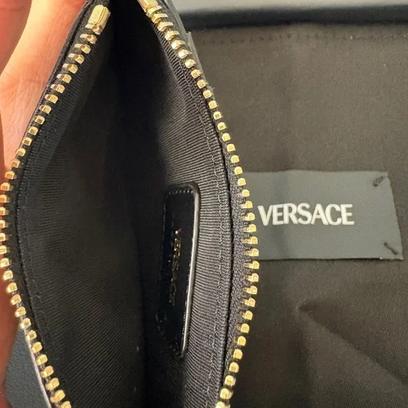 Versace Black Quilted Women's Bag - Picture 5 of 6